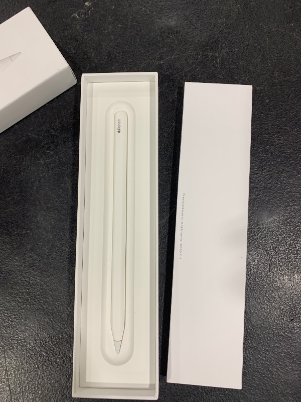 Photo 1 of NOT CHARGING --------------------------------------------------Apple Pencil (2ND Generation) (MU8F2AM/A)