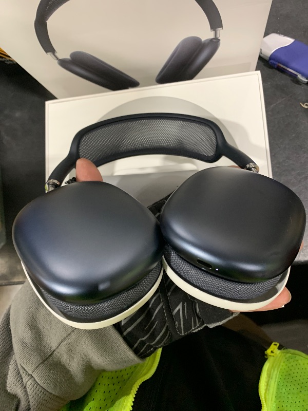 Photo 1 of Apple AirPods Max Wireless Over-Ear Headphones, Pro-Level Active Noise Cancellation, Transparency Mode, Personalized Spatial Audio, USB-C Charging, Bluetooth Headphones for iPhone - Midnight