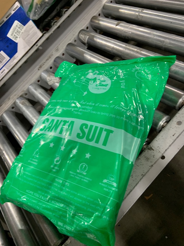 Photo 1 of DASELEA Santa Claus Costume, Halloween Costumes Adult for Men 8PCS Deluxe Funny Cosplay Santa Outfit. (M)