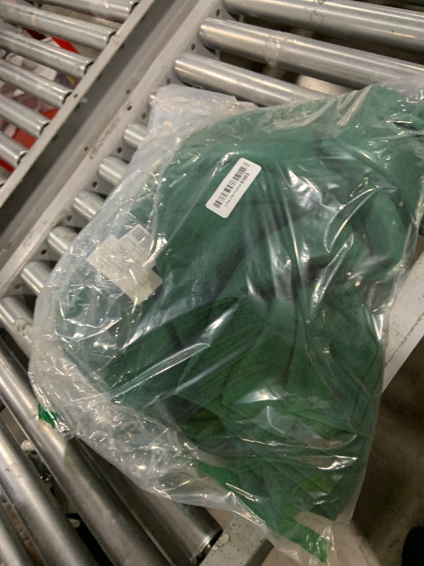 Photo 1 of COZYART Dark Green Bath Towel Set 6Pcs, Turkish Cotton Hotel Soft Absorbent Thick Bathroom Towel Sets of 6 with 2 Large Bath Towels, 2 Hand Towels, 2 Washclothes, 650 GSM