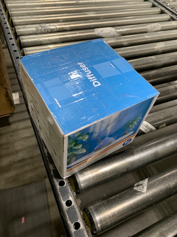 Photo 1 of Dynooper Essential Oil Diffuser for Home: 500ML Aroma Diffuser for Hotel Office Yoga Room - Humidifier with 14 Colors LED Night Light for Kids/Women Home Relaxation,Brown