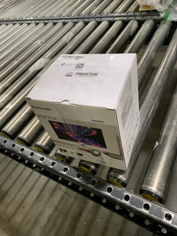 Photo 1 of ?Electric Focus?Magcubic Mini Projector 4K Support, Portable Projector with WiFi 6 and Bluetooth 5.4, Smart Proyector, 5W Soundbase Speaker, 180°Rotation for Home Theater