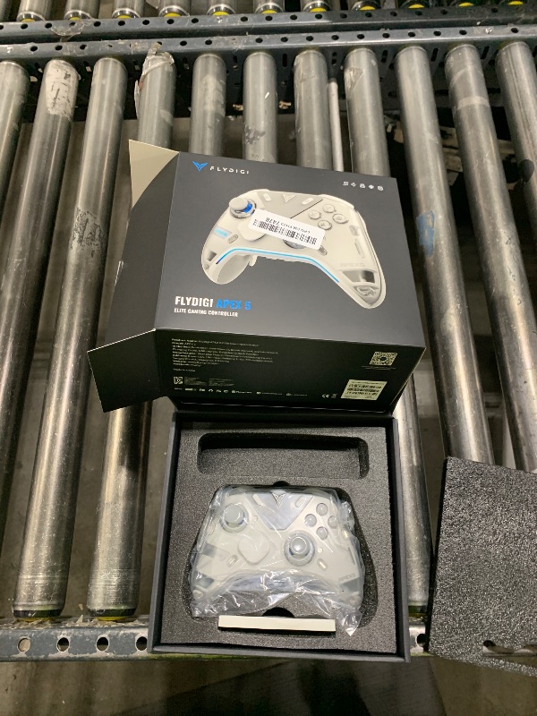 Photo 1 of FLYDIGI Apex 5 PC Controller, Forceflex Joystick 2.0, ForceAdapt Triggers, 3ms Ultra-Low Latency, RGB Light Bar, Full-Color LCD Display,1500mAh Battery PC/NS/Android/TV