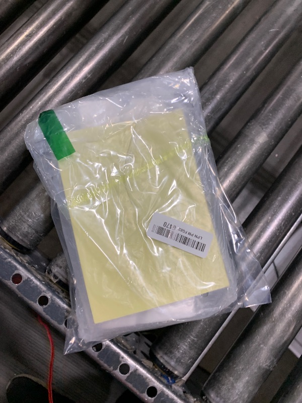 Photo 1 of (400Pcs) 200 Pack Translucent Cellophane Bags for Bakery Party Supplies (9x3.4 Inch) - Clear Plastic Cookie Candy Wrapping Bags with 200 Handmade Stickers, Ideal for Chocolate Cake Snack Packaging