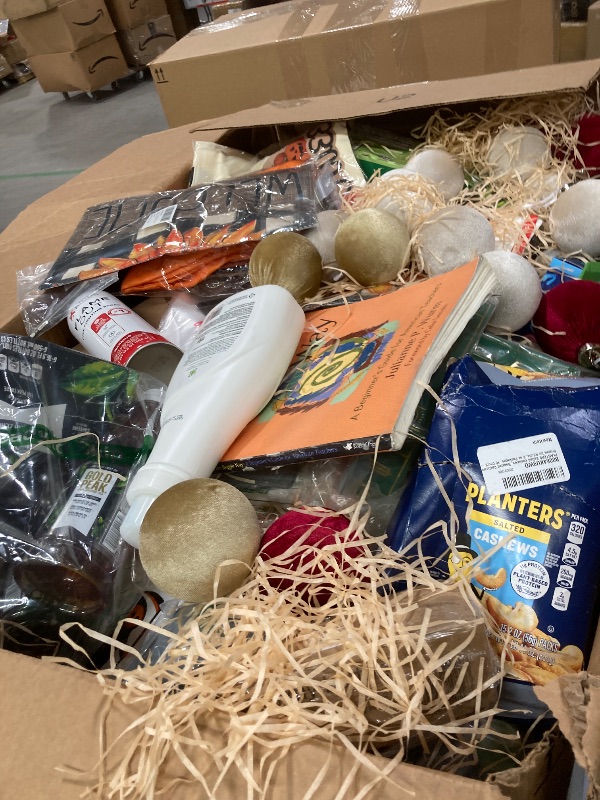 Photo 1 of Nellis Variety Box: Medium | See Notes for Details