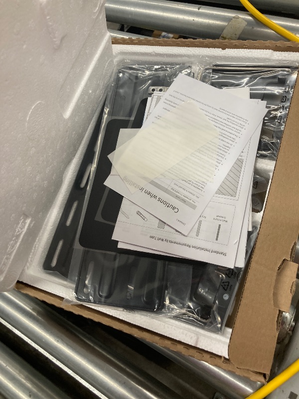 Photo 1 of ***MISSING POWER PLUG***

SAMSUNG 55-Inch Class QLED 4K LS03D The Frame Series Quantum HDR Smart TV w/Dolby Atmos, Art Mode, Anti-Reflection, Customizable Frame, Slim Fit Wall Mount with Alexa Built-in (QN55LS03D, 2024 Model)