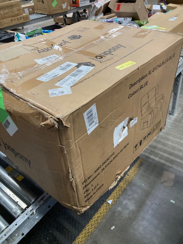 Photo 1 of **MISSING PARTS/ONLY ONE ARMREST, POWER CONTROLS, AND BOTTOM BASE***JONPONY Power Lift Recliner Chair Recliners for Elderly with Heat and Massage Recliner Chair for Living Room with Infinite Position and Side Pocket,USB Charge Port,Blue