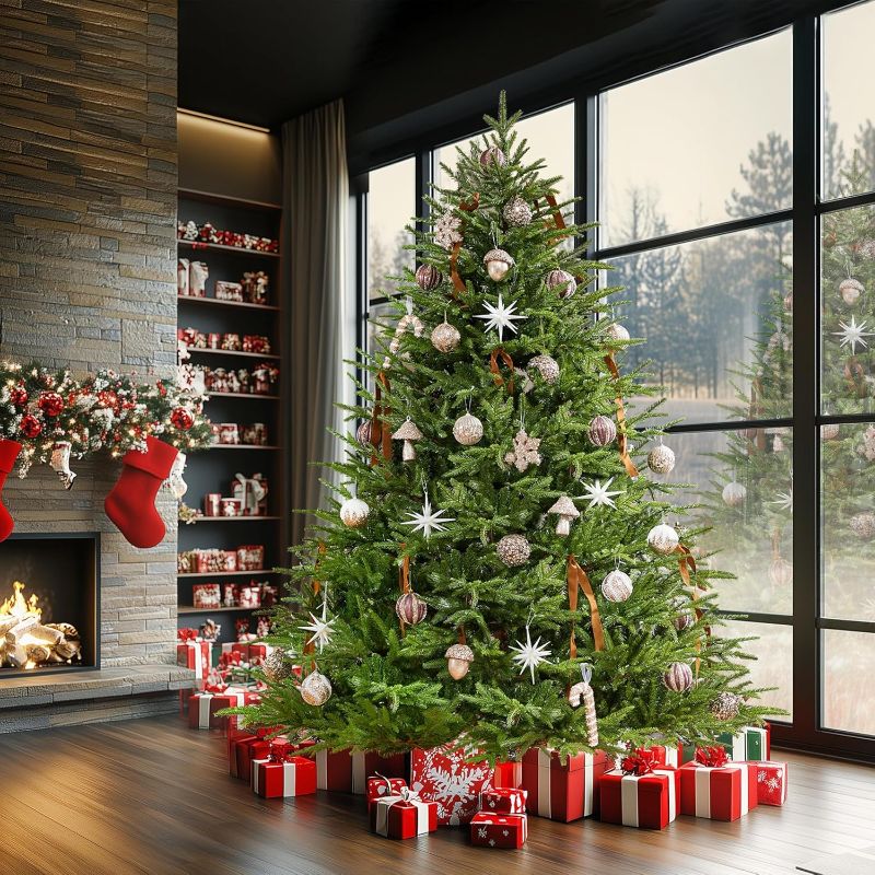 Photo 1 of Yaheetech 6ft Full Christmas Tree