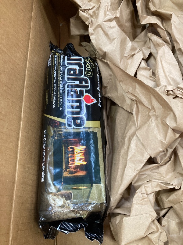 Photo 1 of **SINGLE LOG NOT 6 PACK***


Duraflame Cowboy 252803 4.5 lbs Gold Fire Log - Pack of 6