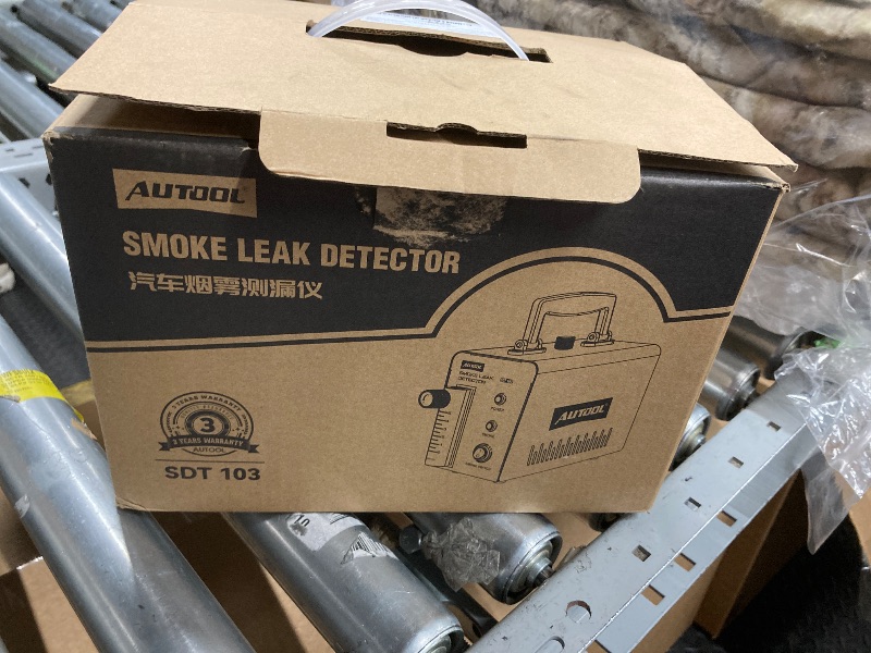 Photo 1 of ***MISSING PARTS***Machine Automotive Leak Detector,Evap Vacuum Smoke Diagnostic Tester,Pipeline Fuel Leakage Detector Compatible with 12V Vehicles