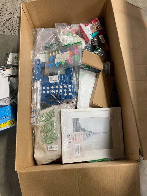 Photo 2 of Nellis Variety Box: Small | See Notes for Details