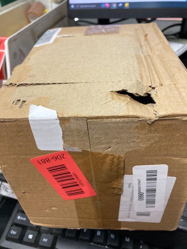 Photo 1 of  Pack Mouse Bait Station with Keys - Outdoor Refillable Mouse Bait Station Reusable Mice Small Rats Poisoning Station Box for Indoor Outdoor Kitchen Garage, Safe for Kids and Pets, Clear