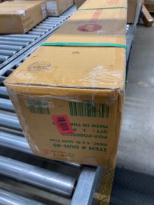 Photo 1 of ***Factory seal***

National Tree Company 4.5 ft Unlit Dunhill Fir Artificial Christmas Tree, 763 Tips, Includes Stand, Green