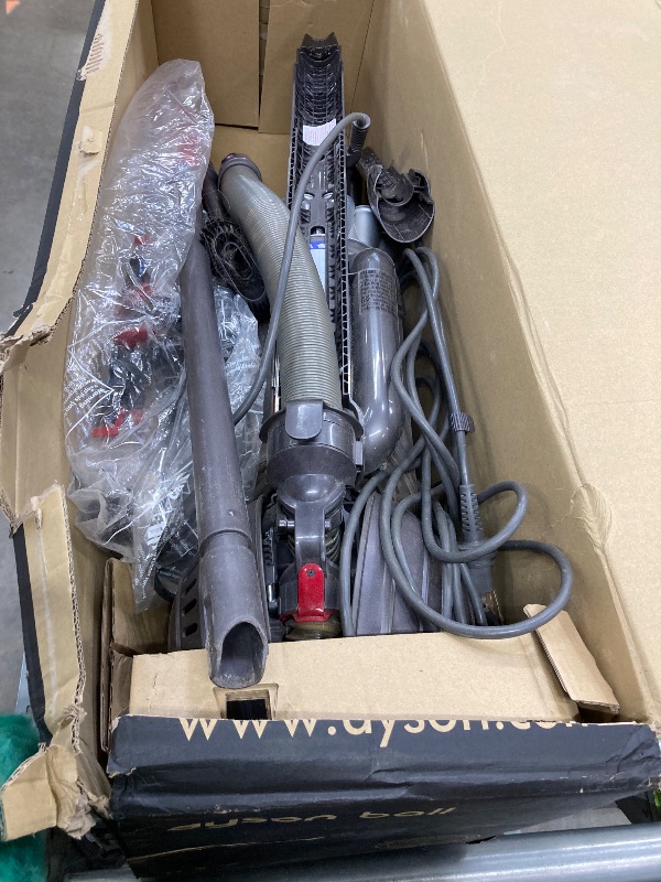 Photo 1 of Dyson Ball Animal Origin 