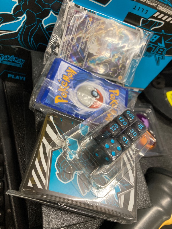 Photo 1 of ***ALL CARD PACKS AND PARTS PACKS ARE 100% FACTORY SEALED***MOST CARD PACKS ARE MISSING HOWEVER***Pokemon TCG Scarlet & Violet 10.5 Black Bolt Elite Trainer Box***ALL CARD PACKS AND PARTS PACKS ARE 100% FACTORY SEALED***MOST CARD PACKS ARE MISSING HOWEVER