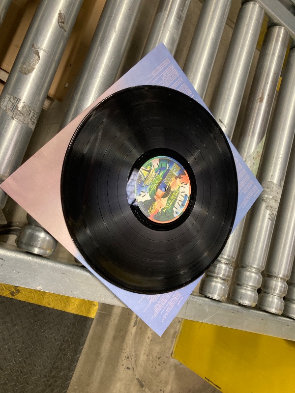 Photo 1 of ***NO SCRATCHES, JUST A LITTLE DUST***DIRE STRAITS-Brothers In Arms: 40th Anniversary VINYL RECORD***NO SCRATCHES, JUST A LITTLE DUST***