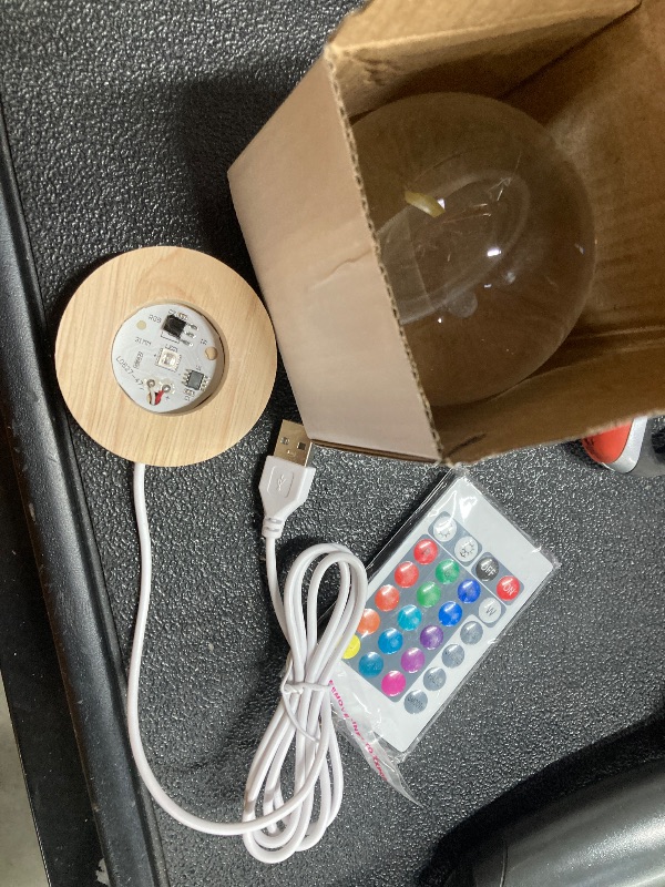 Photo 1 of 3D Crystal Ball Night Light - 3.15 inch Saturn Galaxy Planet