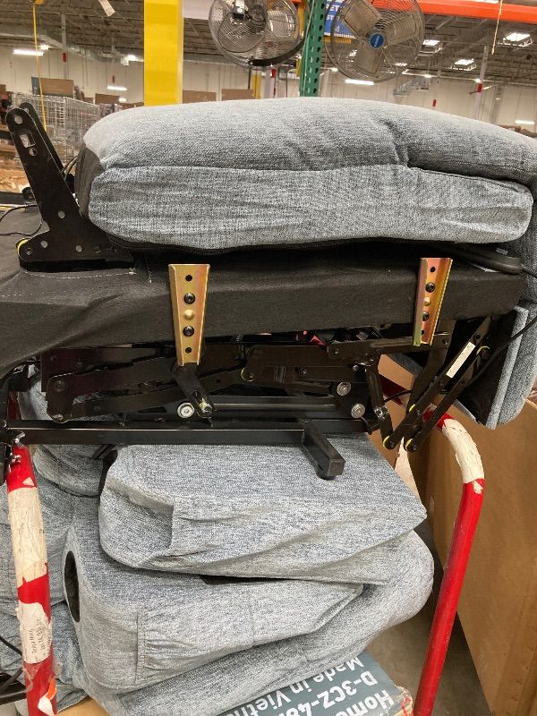 Photo 1 of ***WHAT YOU SEE IS WHAT IS INCLUDED**NOTHING ELSE***RECLINER. IT HAS A HEAT REMOTE...DOES IT WORK?...WE DO NOT KNOW.***WHAT YOU SEE IS WHAT IS INCLUDED**NOTHING ELSE***