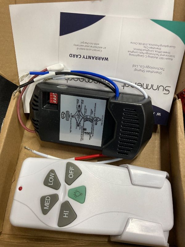 Photo 1 of ***HARDWARE MISSING***53T Kit Universal Ceiling Fan Remote Control, Replacement for Harbor Breeze Hampton Bay Hunter Litex, 3-Speed Light Dimmer FAN28R Receiver, Replace KUJCE9103 CHQ7030T UC7030T FAN-53T 2AAZPFAN53T Kit***HARDWARE MISSING**