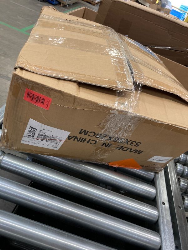 Photo 1 of '***THIS IS NOT AN EXACT MEASUREMENT BUT I TRIED***FARMHOUSE RUG APPROXIMATLEY 8.5' X 10'***THIS IS NOT AN EXACT MEASUREMENT BUT I TRIED***