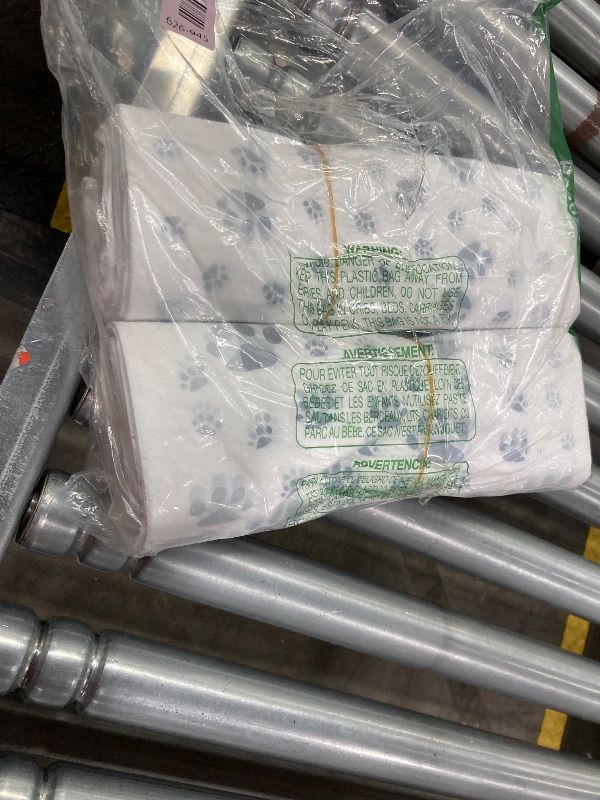 View 2 of ***THERE ARE NOT 800 BAGS* MANY ARE MISSING***Kosiz 800 Pcs Plastic T Shirt Print Dog Gift Bags with Handles Design Cat or Dog Paw Disposable Thank You Bags for Shopping Gift Merchandise Grocery Home Using, 22 x 11.6 Inches (Black)**THERE ARE NOT 800 BAGS