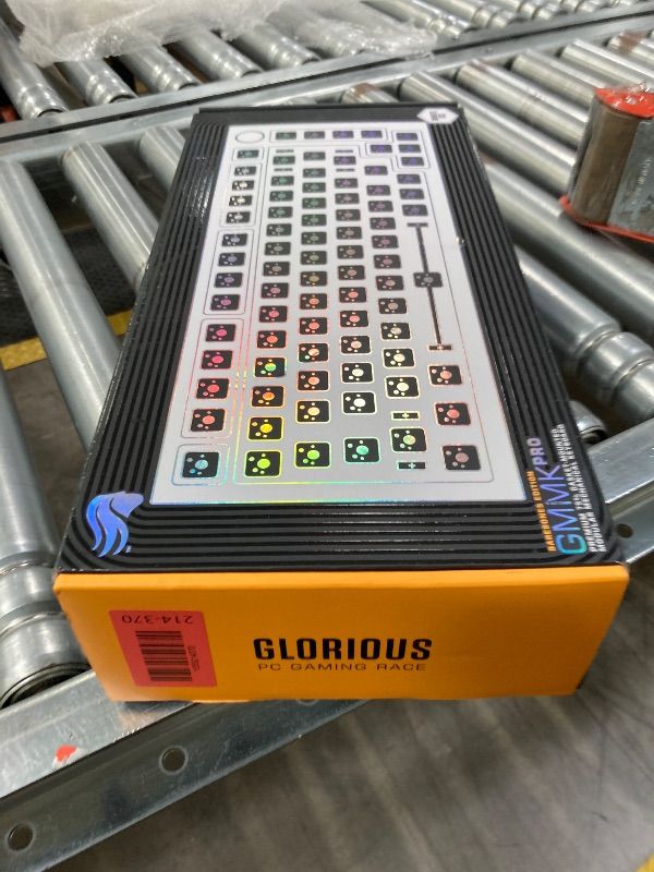 Photo 1 of ***FACTORY SEALED*NO RETURNS*NO REFUNDS IF SEAL HAS BEEN OPENED/ALTERED***
Glorious Modular Mechanical Gaming Keyboard Barebones/Pre Built/Black and White (Barebones (White))***FACTORY SEALED*NO RETURNS*NO REFUNDS IF SEAL HAS BEEN OPENED/ALTERED***
