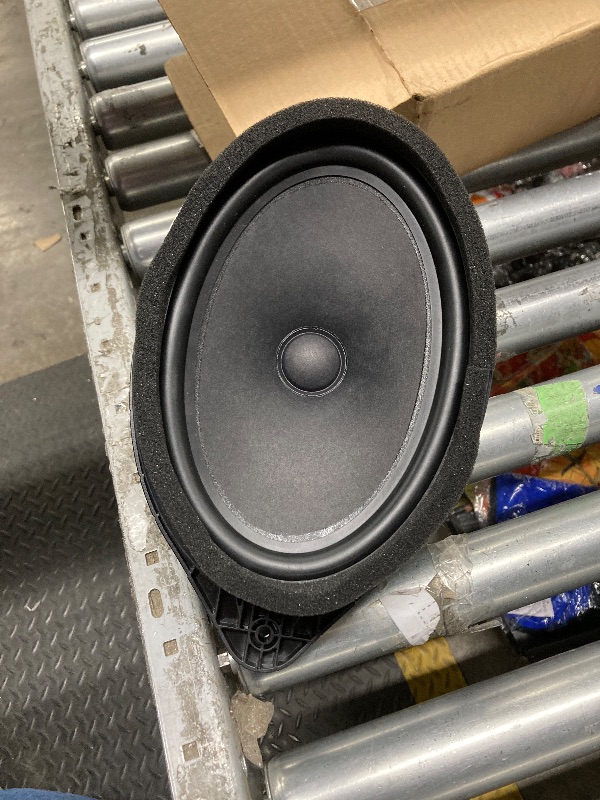 Photo 1 of **The photo and description is only to the reference ***GM Genuine Parts 22753371 Front Door Radio Speaker