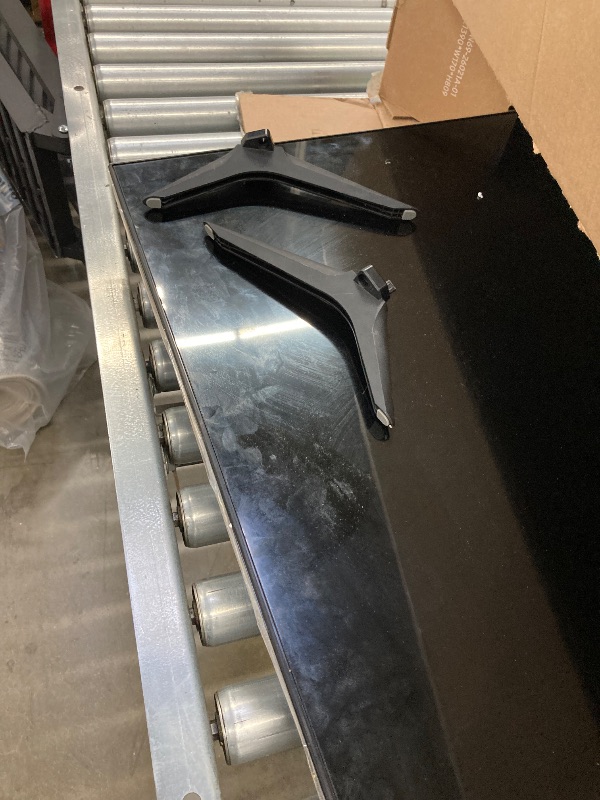 Photo 6 of SAMSUNG 55-Inch Class QLED 4K LS03D The Frame Series Quantum HDR Smart TV w/Dolby Atmos, Art Mode, Anti-Reflection, Customizable Frame, Slim Fit Wall Mount with Alexa Built-in (QN55LS03D, 2024 Model)