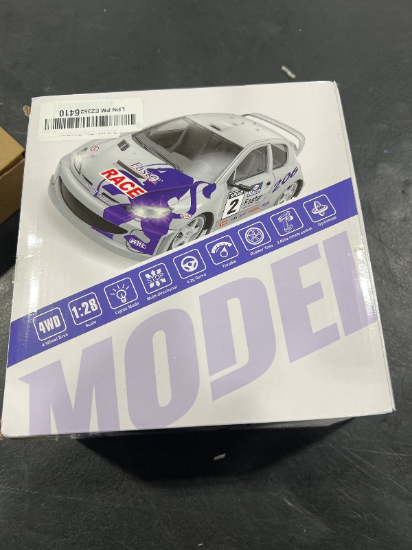 Photo 1 of LDRC 2804PRO 1/28 Mini RC Drift Car GTR 2.4GHz 4WD RTR with Gyro and 4PCS Drift Tires Racing Radio Control Cars (White)