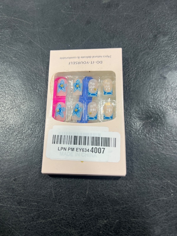 Photo 1 of 24Pcs Blue Flower Press on Nails Short Square French Tip Fake Nails with Gold Rhinestones Flower Core Design Spring Summer False Nails Cute Stick on Nails Full Cover Artificial Glue on Nail for Women