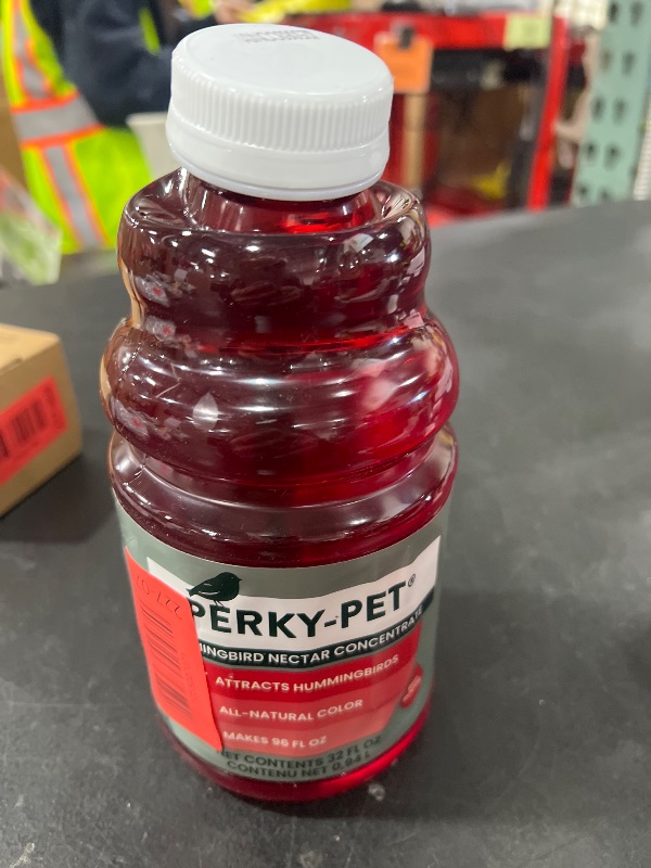 Photo 1 of Perky Pet 238 32 Oz Hummingbird Nectar Concentrate