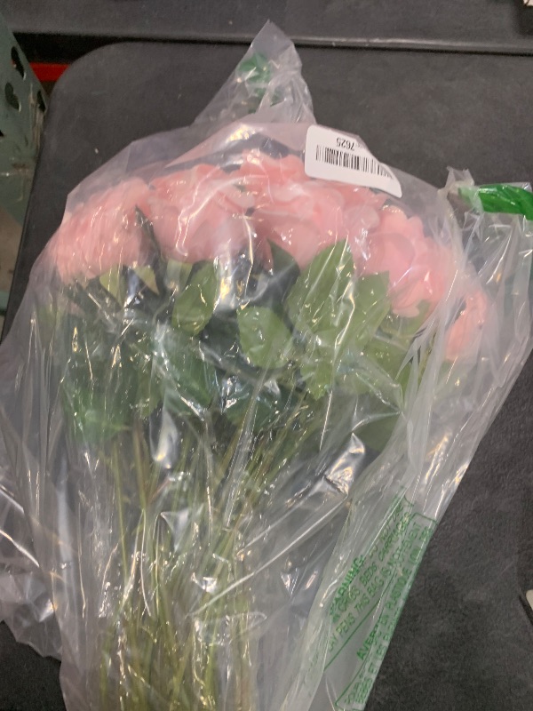 Photo 1 of YXZZWL 60 Pcs Artificial Roses in Bulk, Fake Silk Roses Realistic Roses Stem Faux Roses Bouquet for Wedding Centerpieces Flower Arrangement Home Decor (Pink)