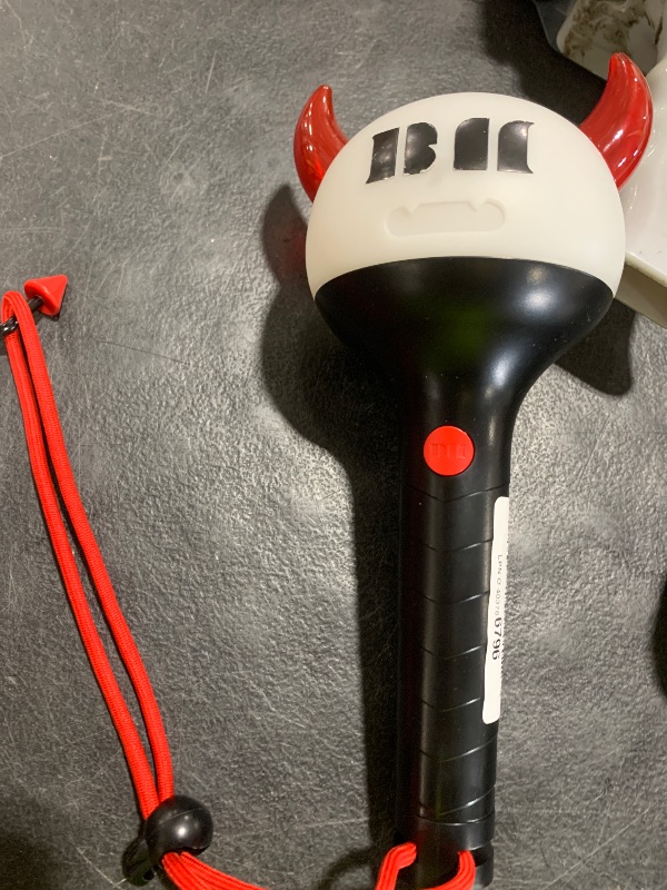 Photo 1 of cokodive Babymonster Official Light Stick