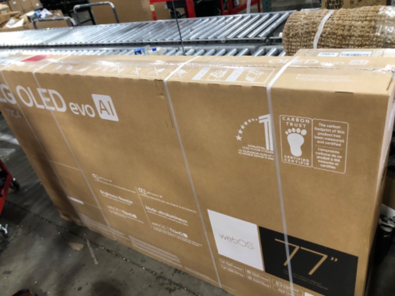 Photo 1 of LG 77-Inch Class OLED evo C4 Series Smart TV 4K Processor Flat Screen with Magic Remote AI-Powered with Alexa Built-in (OLED77C4PUA, 2024)