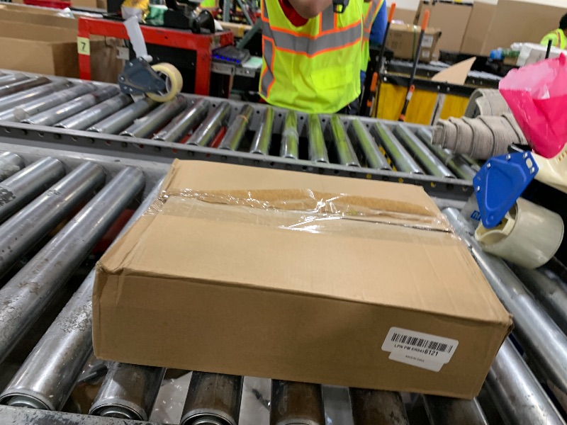 Photo 1 of 100 PCS 9 OZ Clear Dessert Cups with Dome Lids,Disposable Parfait Cups,No Hole Ice Cream Cups with Sporks for Dips and Veggies,Cupcake,Parfait,Pudding,Iced Cold Drinks,Snacks,Fruits,Bakeries,Ice Cream