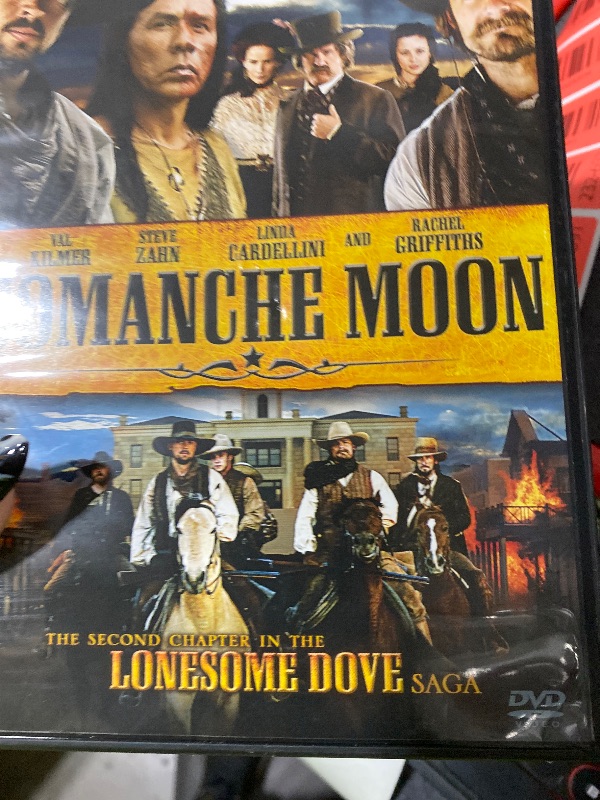 Photo 1 of Comanche Moon: The Second Chapter in the Lonesome Dove Saga