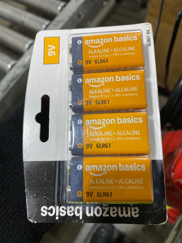Photo 1 of Amazon Basics 4-Pack 9V Alkaline Batteries, 5-Year Shelf Life - for Smoke/CO Detector, Electronics & Audio