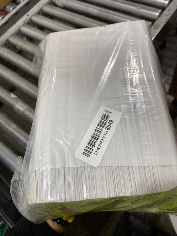 Photo 1 of Prefect Stix White MultiFold Paper Towels- Pack of 2-250ct. Total 500 Towels