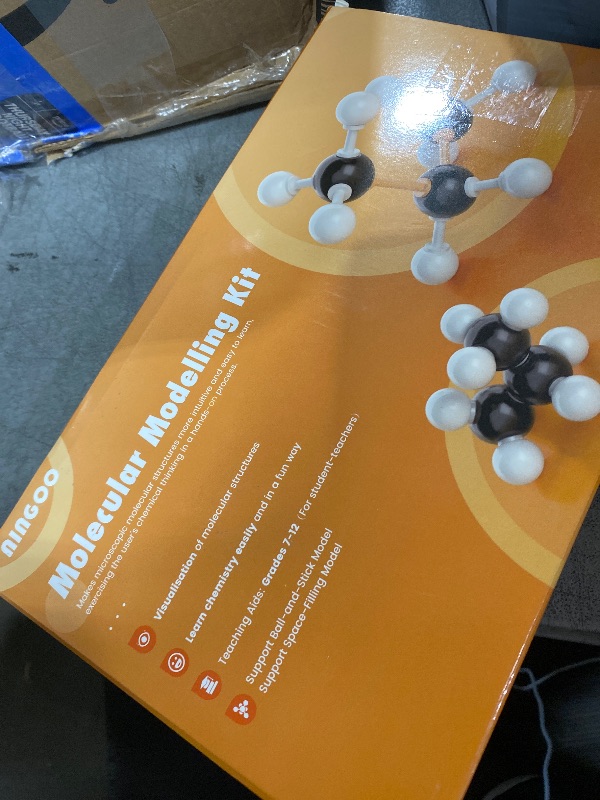 Photo 1 of Organic Chemistry Model Kit-404 PCS,Portable Molecular Model Kit for Chemistry Classes,Atomic Element Model Set for Organic?Inorganic Learning,Supply to Students ? Teachers