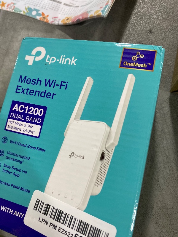 Photo 1 of TP-Link AC1200 WiFi Extender, 2025 Wirecutter Best WiFi Extender, 1.2Gbps Home Signal Booster, Dual Band 5GHz/2.4GHz, Up to 1600 Sq.ft and 32 Devices, EasyMesh Compatible, One Ethernet Port (RE315)