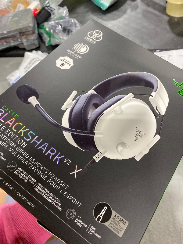 Photo 1 of Razer BlackShark V2 X Gaming Headset: 7.1 Surround Sound - 50mm Drivers - Memory Foam Cushion - for PC, Mac, PS4, PS5, Switch - 3.5mm Audio Jack - White