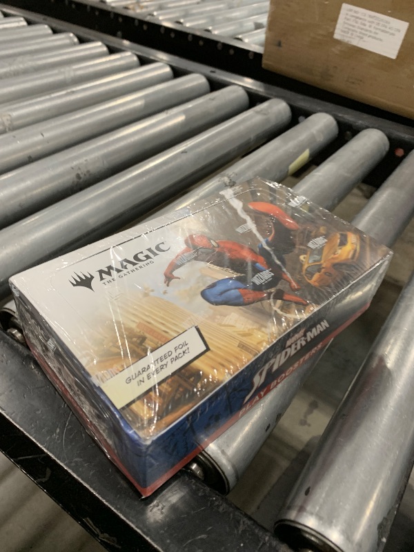 Photo 1 of Magic: The Gathering | Marvel's Spider-Man - Play Booster Box (30 Packs)