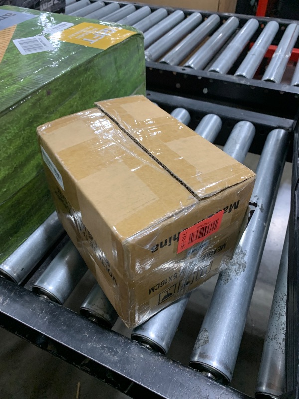 Photo 1 of LVYUAN Voltage Transformer Converter 500 Watt Step Up/Down Convert from 110-120 Volt to 220-240 Volt and from 220-240 Volt to 110-120 Volt with US Outlet, Universal Outlet, Circuit Breaker