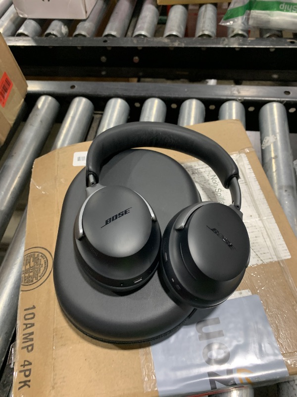 Photo 1 of bose headphones unknown model 