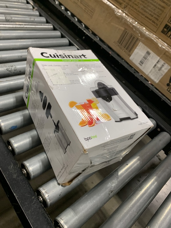 Photo 1 of Cuisinart CCJ-500P1 Pulp Control Citrus Juicer, 1, Black/Stainless