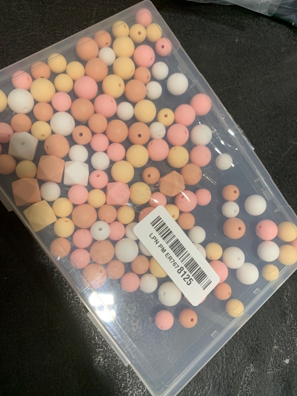Photo 1 of 150 Pcs Boho Daisy Silicone Beads Bulk Set, 12mm & 15mm Round Beads, 14mm Hexagon Beads, 20mm Daisy Beads, 4 Colors Pink Flower Loose Silicone Focal Beads for Necklace Bracelet Pens Making
