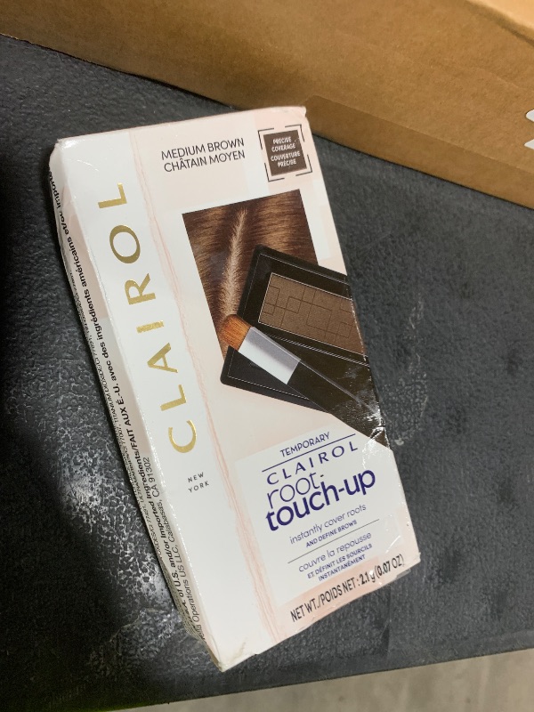 Photo 1 of Clairol Root Touch-Up Temporary Concealing Powder, Medium Brown Hair Color, Pack of 1