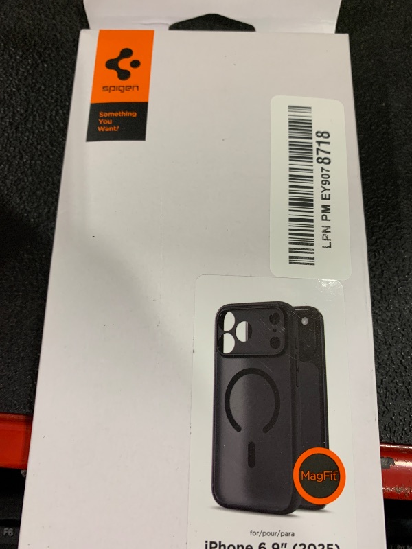 Photo 1 of Spigen for iPhone 17 Pro Max Case, Ultra Hybrid MagFit [TPU Covered Camera Control] [Anti-Yellowing] [Compatible with Magsafe] - Frost Black