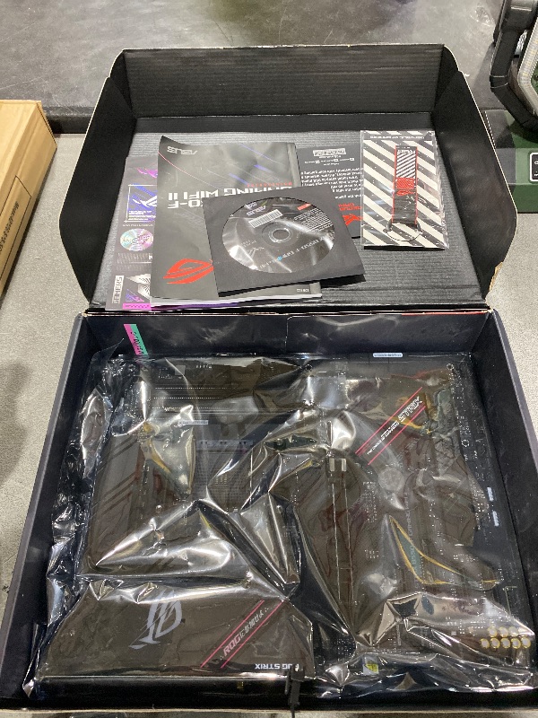 Photo 1 of Asus ROG Strix B550-F Gaming WiFi II AMD AM4 (3rd Gen Ryzen) ATX Motherboard (PCIe 4.0,WiFi 6E, 2.5Gb LAN, BIOS Flashback, HDMI 2.1, Addressable Gen 2 RGB Header and Aura Sync)