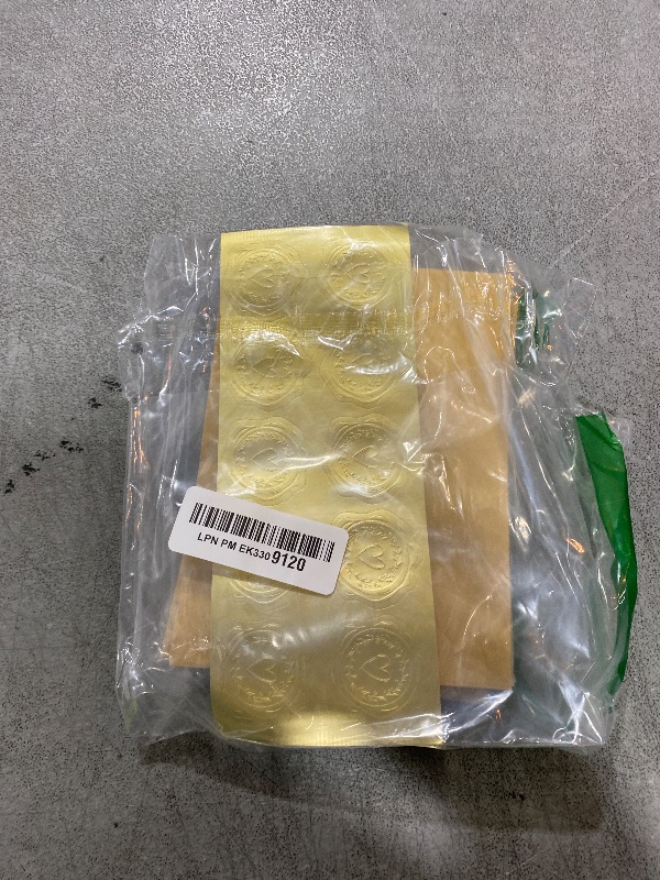 Photo 1 of 50 Pieces Metallic Color Self Seal Envelopes for Greeting Cards, Invitations, Postcards (Gold, 4x6)